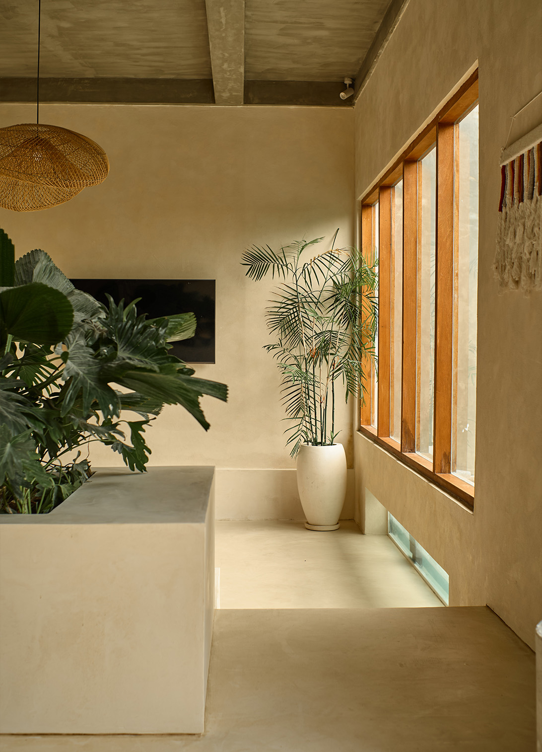 Lime plaster wall with natural pigment tones Bali