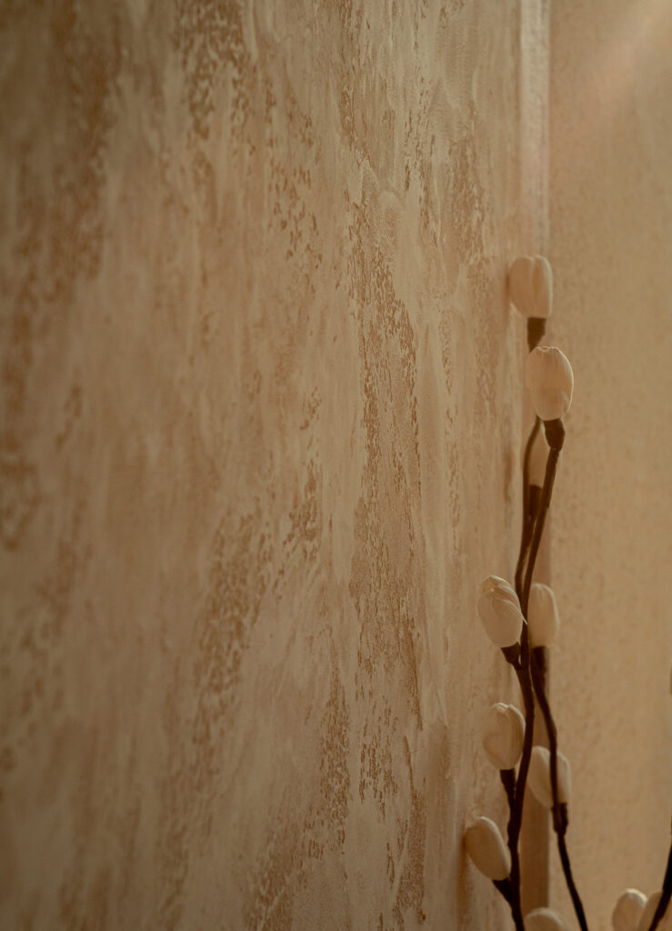 Natural white lime plaster wall finish Bali