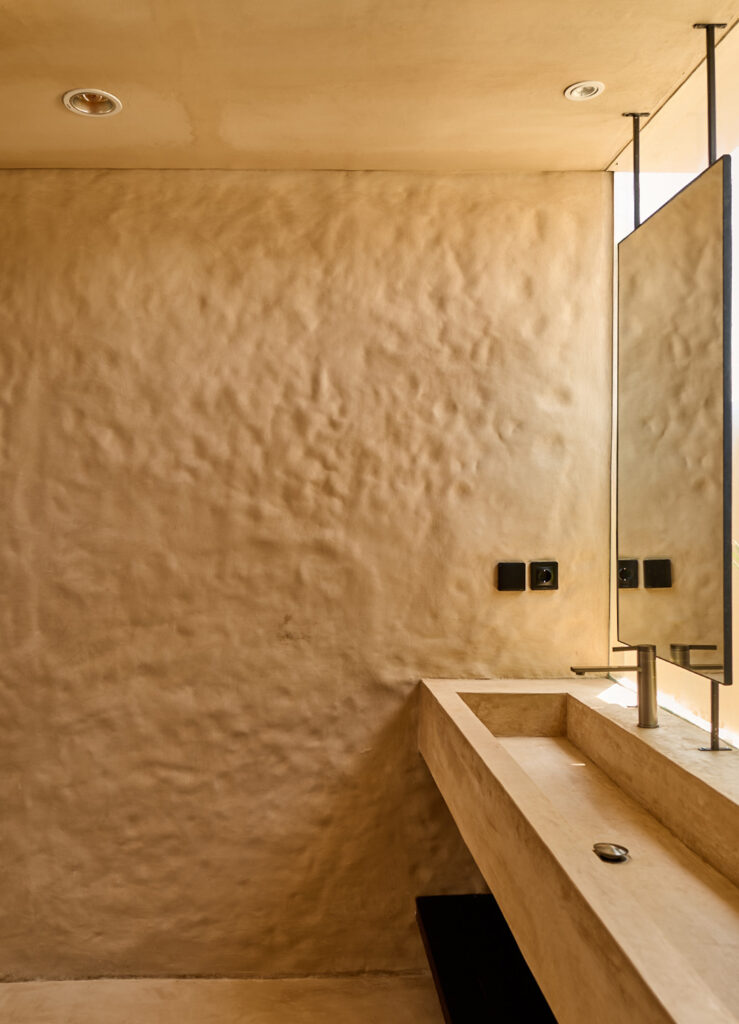 Altarize microcement seamless finish with a smooth mineral texture